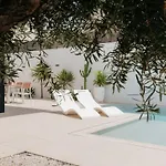 Grand With Pool Tatil Evi